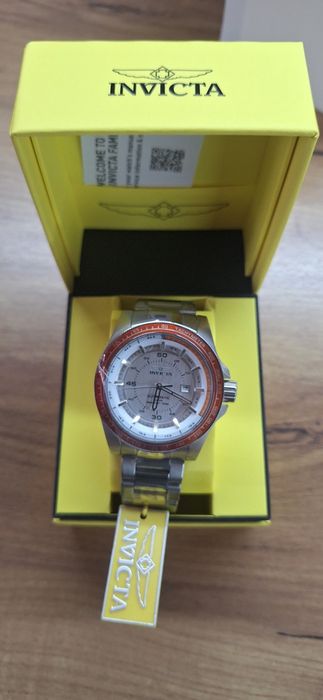 Invicta Speedway High Bank Automatic - 50mm – НОВ, пълен комплект, зак