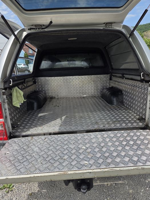 Toyota Hilux 3.0 , automata