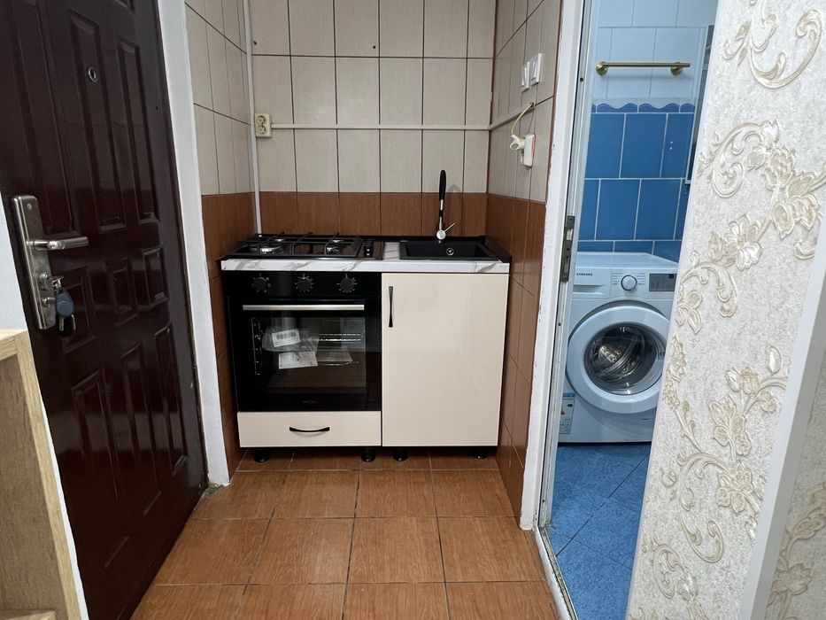 Inchiriez garsoniera zona Prundu Depou recent renovata