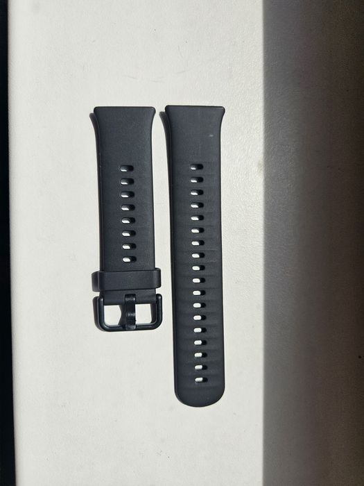 Curea silicon Huawei Fit 3 și 4