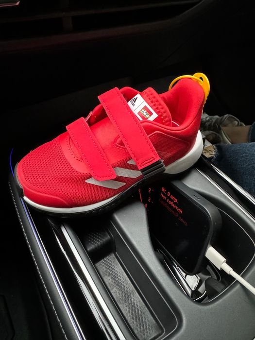 Детские кроссовки adidas