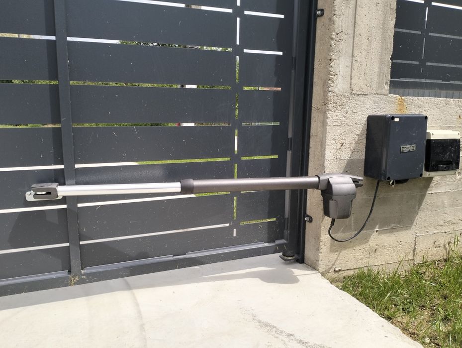 Automatizari porti, usi, Motorline, Powertech,  Life, Bft, Linomatik,