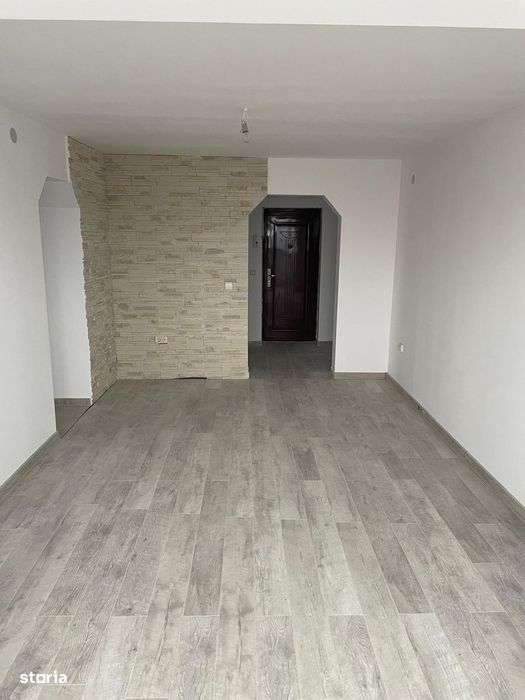 De vanzare apatament 2 camere, zona V-uri