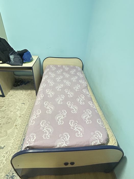 Кровать односпальный