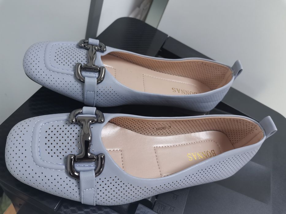 Продам новые летние балетки