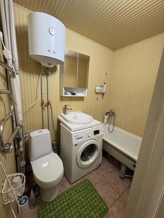 продам квартиру / 3 бөлмелі 2 этаж