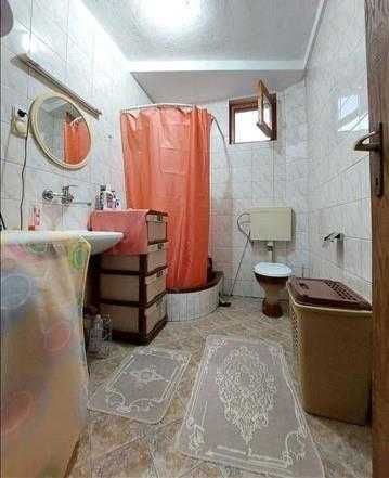 Дава се под наем Двустаен апартамент в Пловдив, Гагарин - 96 кв.м за 448.8 € - Снимка #2