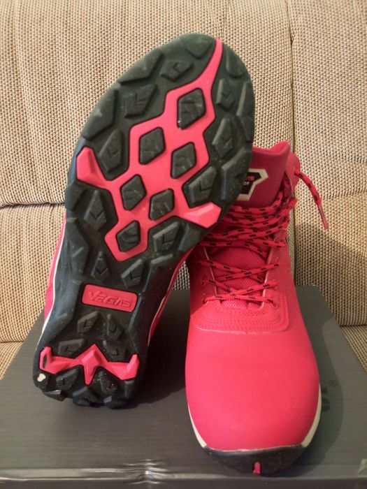 Ботинки женские зимние