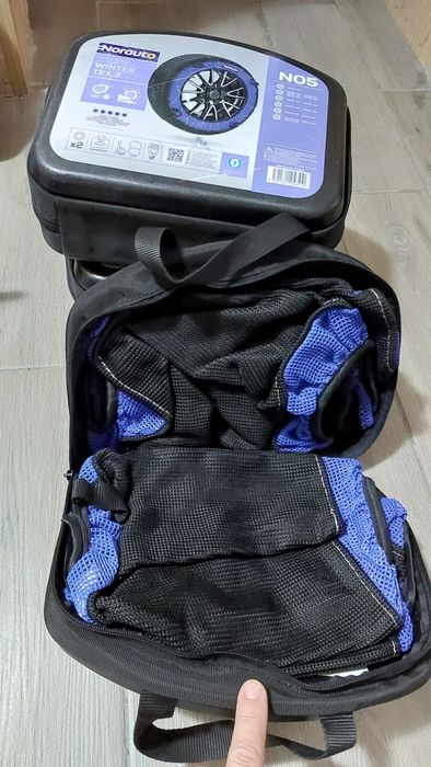 Huse / sosete roti antiderapante pentru zapada/iarna Norauto