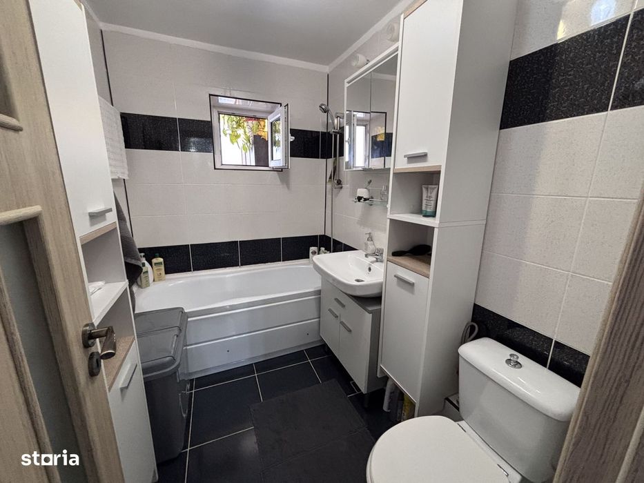 Apartament 4 camere/ Colentina/ Dna Ghica/ Centrala Proprie/ 2 Parcari
