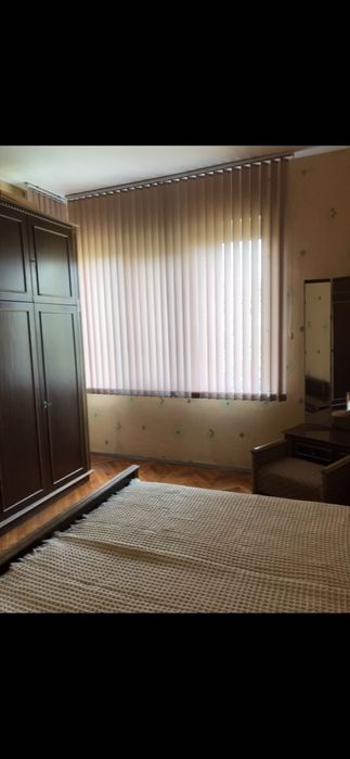 Дава се под наем Тристаен апартамент в Варна, Център - 90 кв.м за 528.36 € - Снимка #4