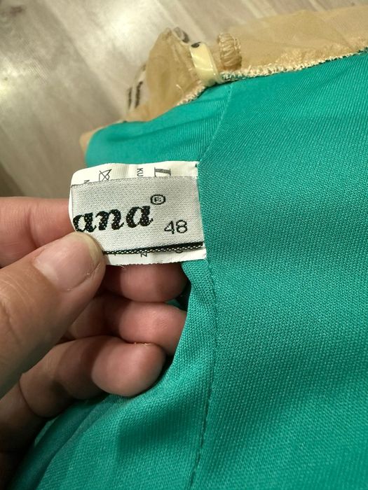 Женское нарядная платье