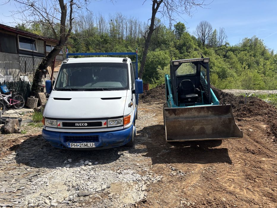 Ridic moloz. Aduc Nisip, Piatra, Pamant Negru. Execut lucracri cu miniincarcator !