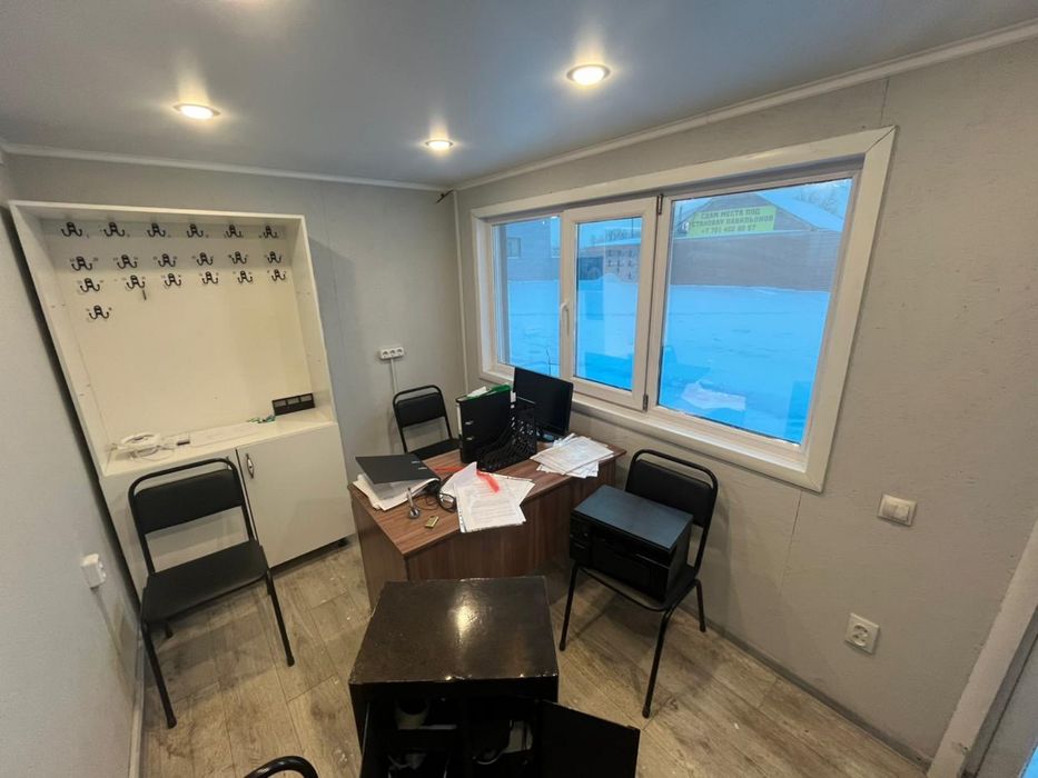 Павильон утепленный с мебелью 4.5 на 2.5