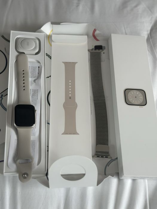 Apple watch seria 8 Starlight Aluminium