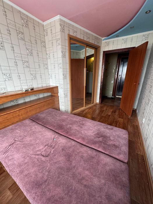 Продам 2-х ком кварт Центр!