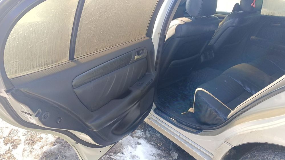 Lexus gs300. Продажа целиком