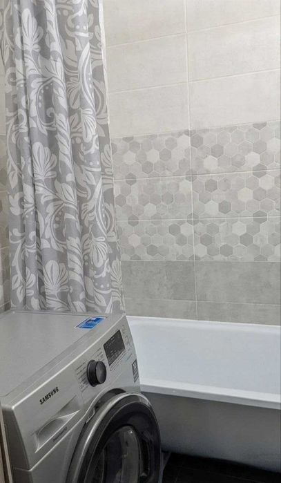 продам 2хкомнатную квартиру