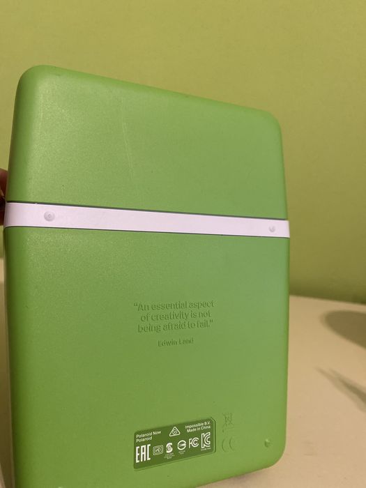Polaroid Now verde – stare foarte bună, cu cutie și încărcător