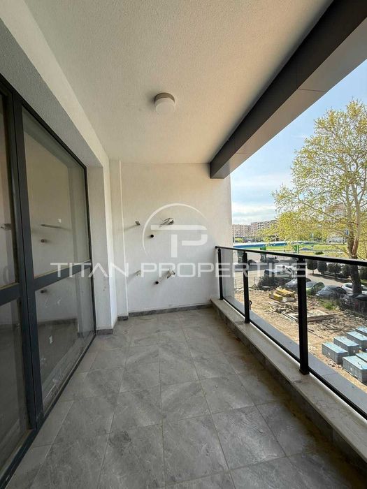 Продава се Тристаен апартамент в Пловдив, Тракия - 106 кв.м за 741 €/кв.м - Снимка #8