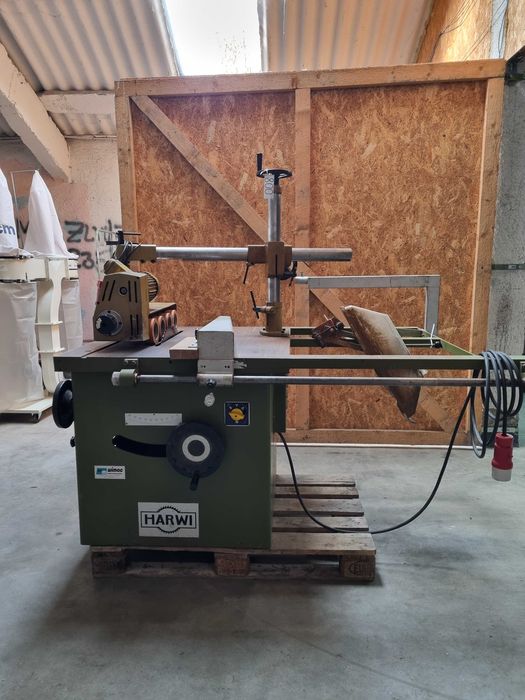 Circular pentru tivit cherestea