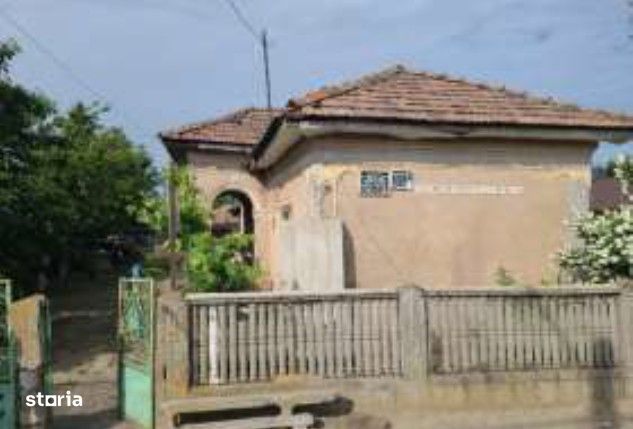 Casa si teren cota parte 1/2, Saelele, ID: R3150394