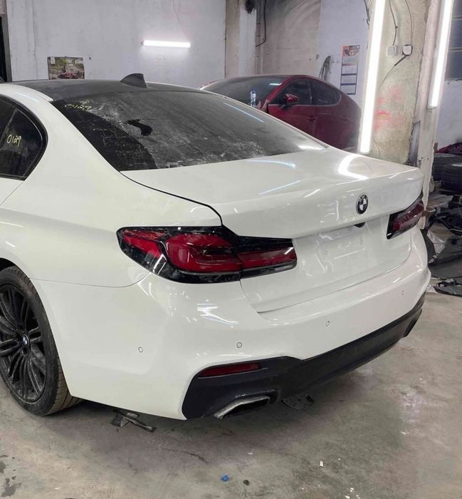 G30 lci M пакет BMW Mtech bodykit предна броня задна прагове дифузьор