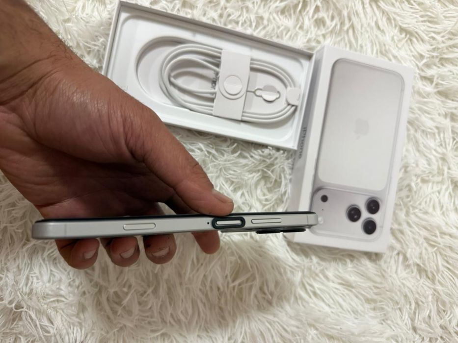 Iphone 17 pro max Android