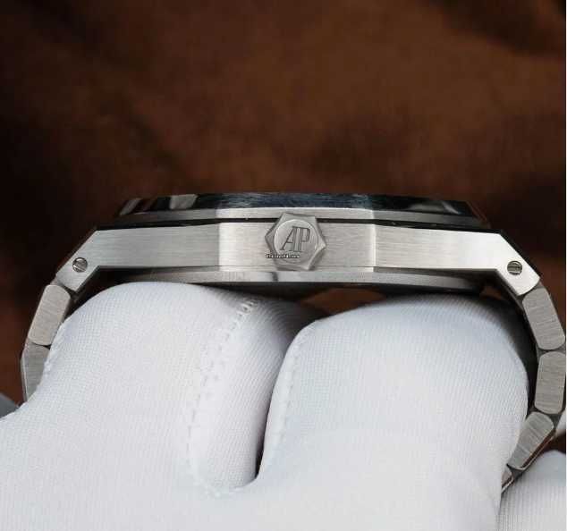 Audemars Piguet Royal Oak Selfwinding Blue Dial