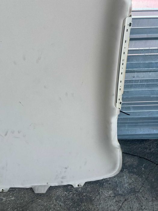 Бежов мек таван Audi A8 D4 комплект с колонки сенници и дръжки