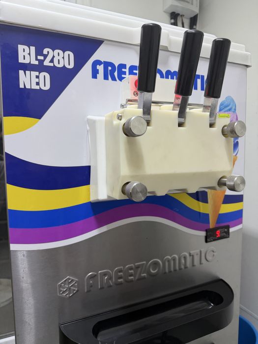 Фризер для Мороженного FREEZOMATIC BL-280