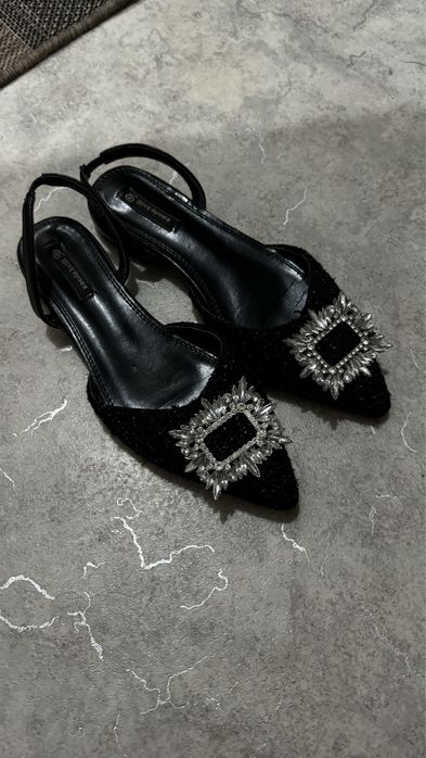 Продам туфли вечерние