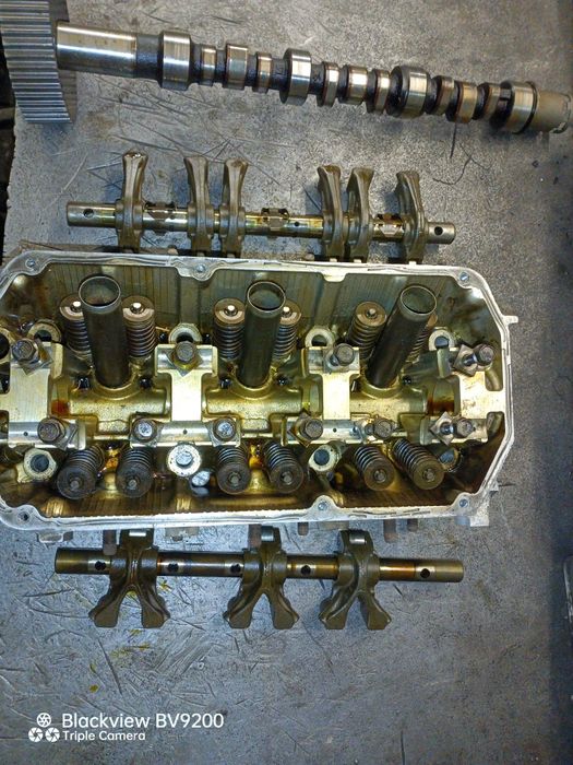 Продам головки блока цилиндров Митсубиси поджеро 3.5