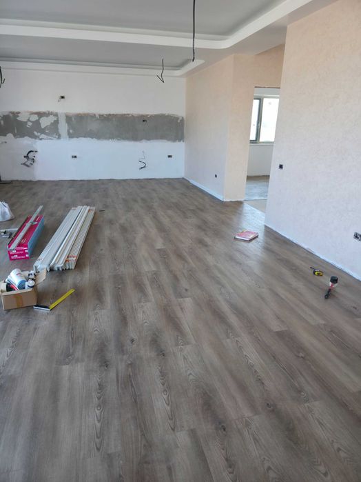 Servicii de constructii