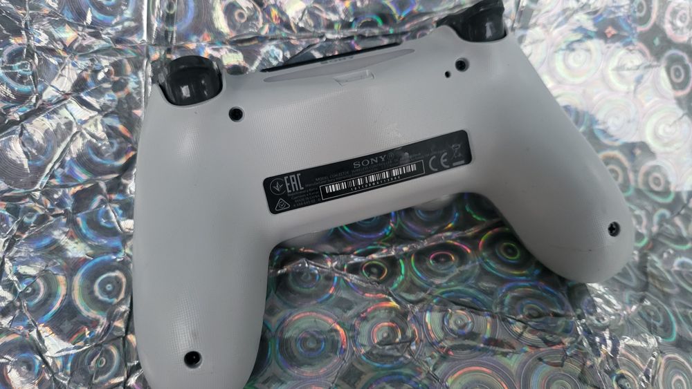 Лимитиран контролер джойстик пс 4 playstation 4 pc Windows