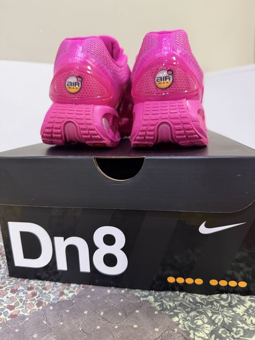 Продавам Nike Dn