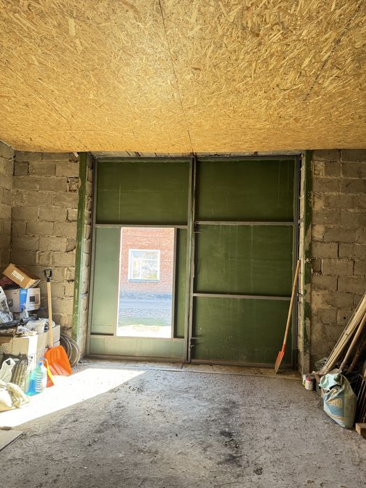 Продам гараж 6*5