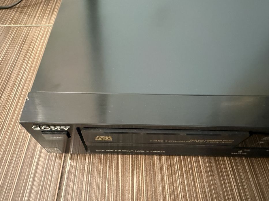 Sony CDP-670 player