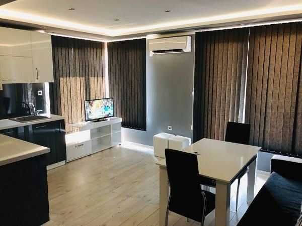 Продава се Двустаен апартамент в София, Лозенец - 70 кв.м за 2400 €/кв.м - Снимка #3