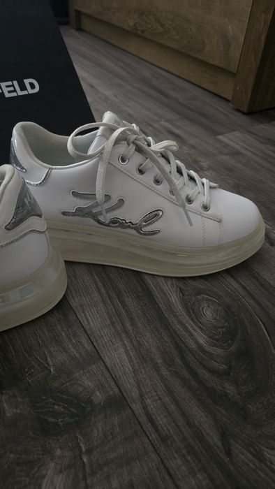 Маратонки Karl  Lagerfeld  40 номер