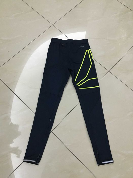Pantaloni sport "Reebok"