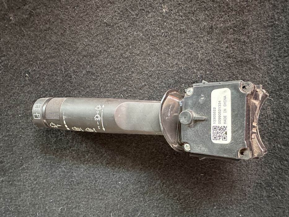 Лост за чистачки Opel Insignia (2008/2018)