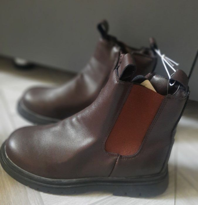 Продам детские сапожки