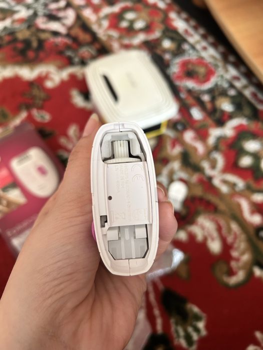 Электро эпилятор Philips Satinelle розовый