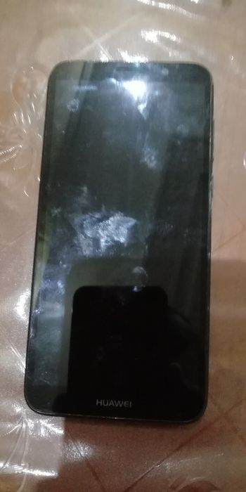 Продам андроид Huawei