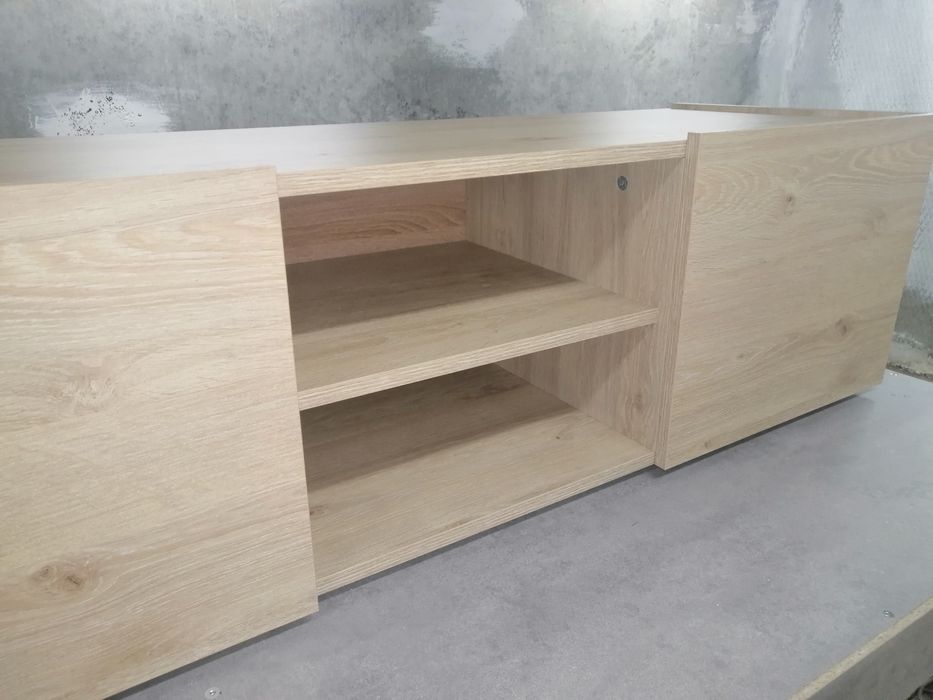 Продаётся ТВ тумба, подвесная