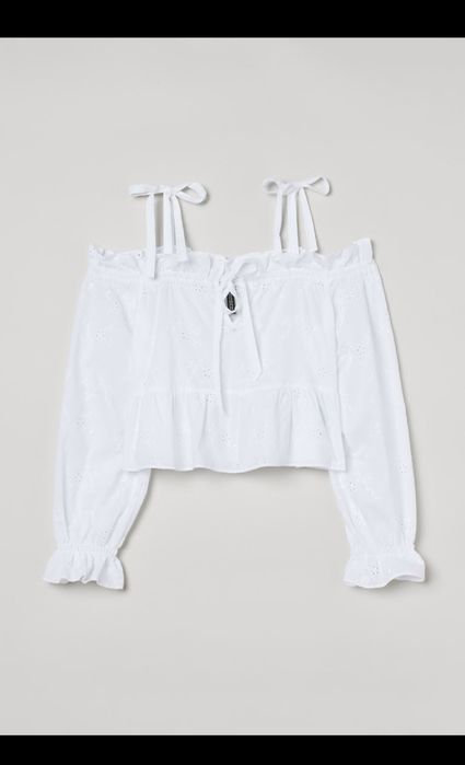 Top cropped cu broderie