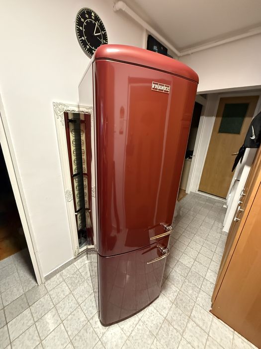 Frigider / combina frigorifica FRANKE Retro, rosu burgundy