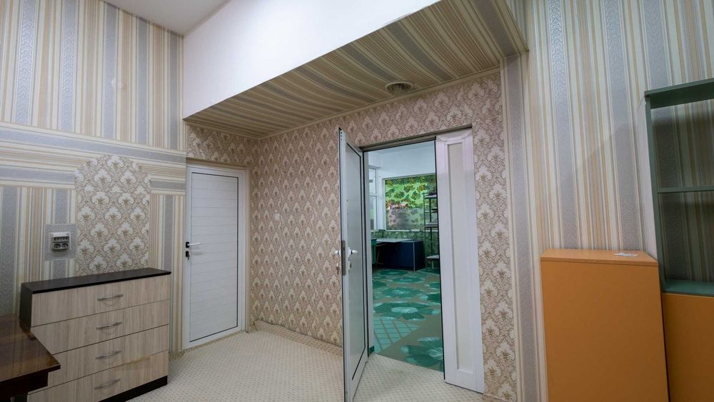 Продава се Офис в Велинград - 170 кв.м за 510 €/кв.м - Снимка #6