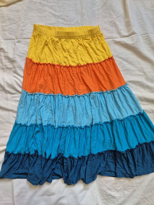 Fusta colorata superba